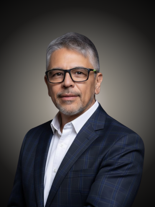 LEONARDO RINCÓN V.